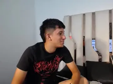 livslifee – webcam model profile photo Image 4