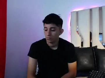 livslifee – webcam model profile photo Image 6