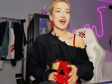 vixenvictoriaa – webcam model profile photo Image 2