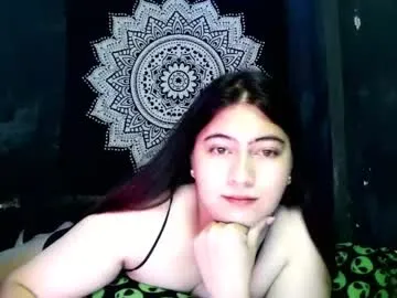 MurkaLux – webcam model profile photo Image 3