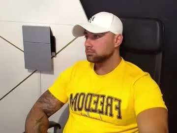 korinaluvv – webcam model profile photo Image 12