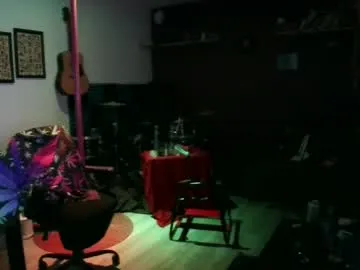 kora__65 – webcam model profile photo Image 12