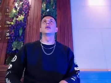 cute_fox_girl – webcam model profile photo Image 10