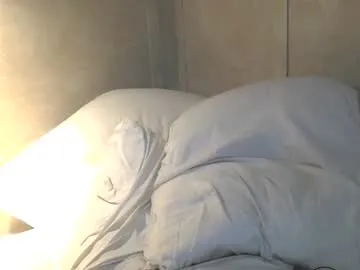 milabunny_ – webcam model profile photo Image 9