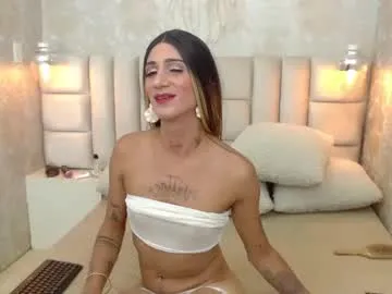 VanCandy – webcam model profile photo Image 9