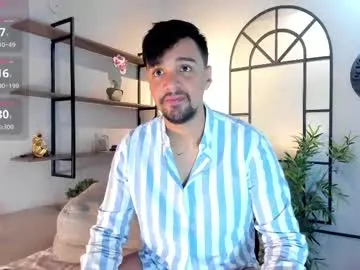 vika_loves_you – webcam model profile photo Image 10