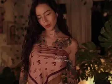 karolinaaa_hot – webcam model profile photo Image 4