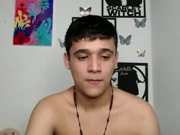 krissone – webcam model profile photo Image 18
