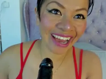 glossybabe_ – webcam model profile photo Image 17