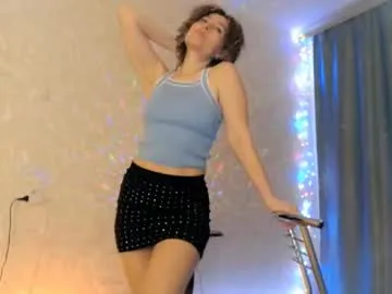 MinniMia – webcam model profile photo Image 5