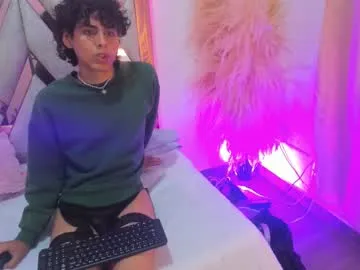 eliotblaze – webcam model profile photo