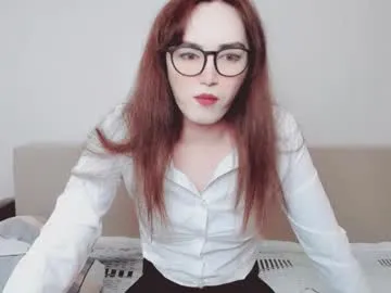 lila_elliot – webcam model profile photo Image 7