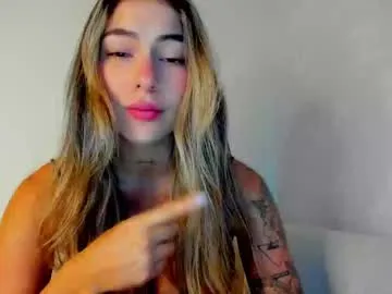 AlexisGrays – webcam model profile photo Image 2