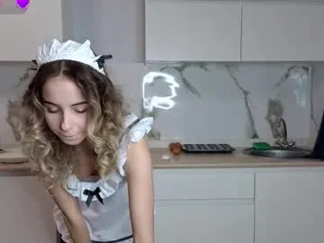 xlunami – webcam model profile photo Image 5