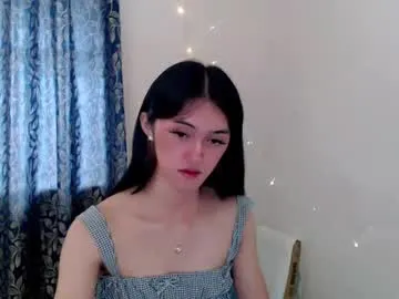 Vik1One1 – webcam model profile photo Image 2