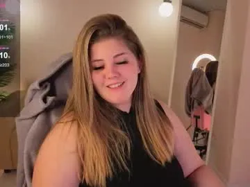 lucy1990xxx – webcam model profile photo Image 10