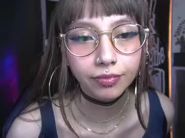 elle_uwu Image 8