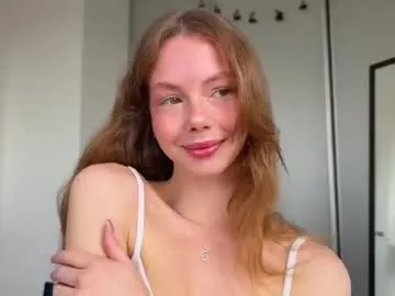elli_harmon Image 3