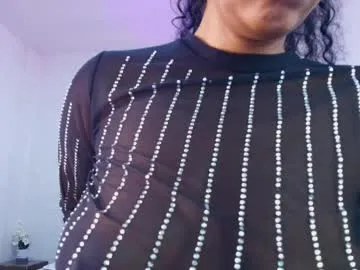 darling_dee – webcam model profile photo Image 2