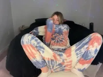 glossybabe_ – webcam model profile photo Image 11