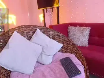 mayadashaaa – webcam model profile photo Image 12