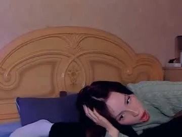 AlexisGrays – webcam model profile photo Image 4