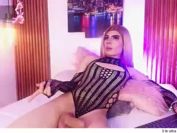 GeminiCode22 – webcam model profile photo Image 4