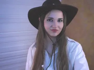 Kotofeyka1 – webcam model profile photo Image 13