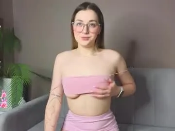 Ggvd2 – webcam model profile photo Image 2