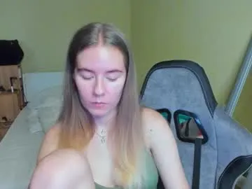 glossybabe_ – webcam model profile photo Image 4