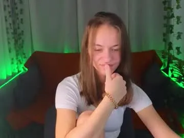 nathy_02 – webcam model profile photo Image 5