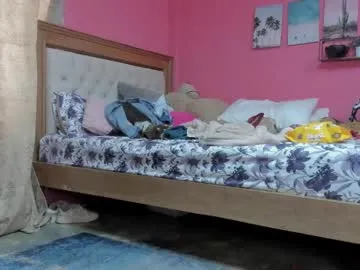 mayadashaaa – webcam model profile photo Image 7