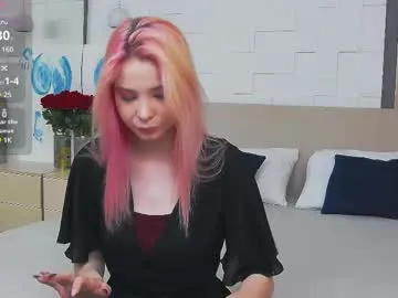 emma_plux Image 2