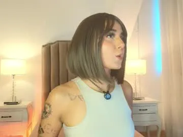 emma_torres__ Image 6