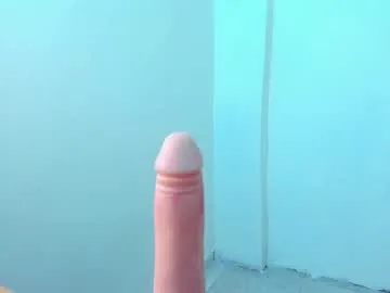 MiaTonyy – webcam model profile photo Image 14