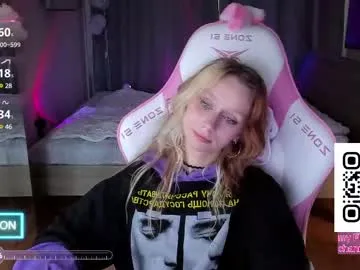 emmalovepink Image 13