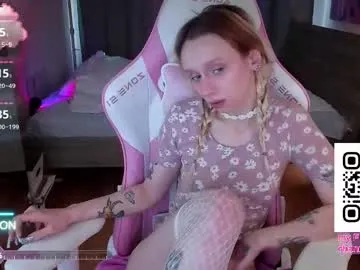 emmalovepink Image 16