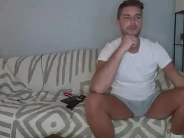 Ellidi – webcam model profile photo Image 10