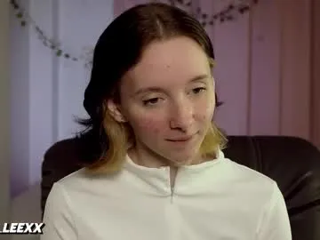 sugarrr_girl – webcam model profile photo Image 16