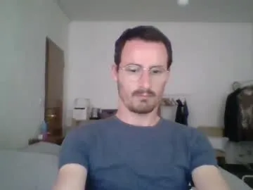 GeminiCode22 – webcam model profile photo Image 3