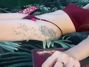 PeachGirl – webcam model profile photo Image 15