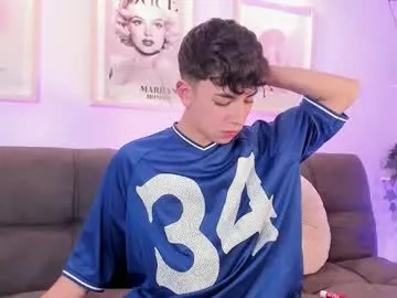 kate_redgar – webcam model profile photo Image 14