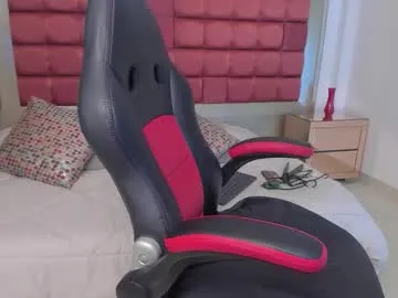 busenok – webcam model profile photo Image 19