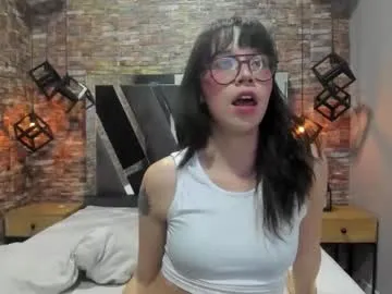 evelinesinclair's Thumb Image