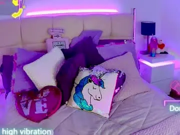 xunybany – webcam model profile photo Image 2