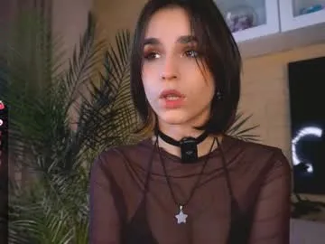 Valeriah – webcam model profile photo Image 14