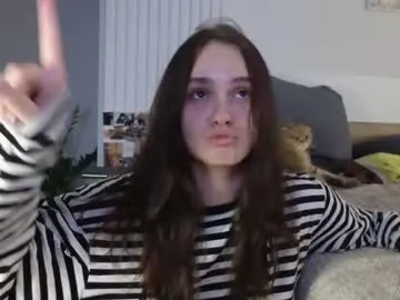 ELENA-XXX free chat on liveonude Image 11