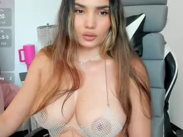 corni__ – webcam model profile photo Image 17