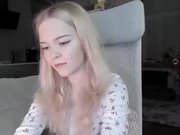 mari_sweeet – webcam model profile photo Image 4