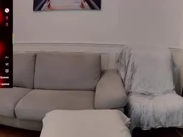 mia_pineda – webcam model profile photo Image 14